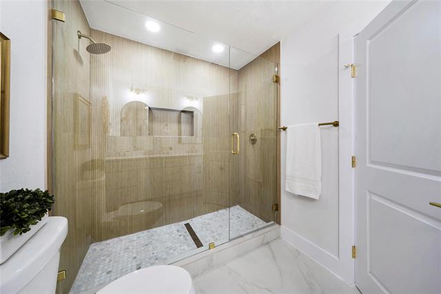 Building Photo - 10416 Church Rd