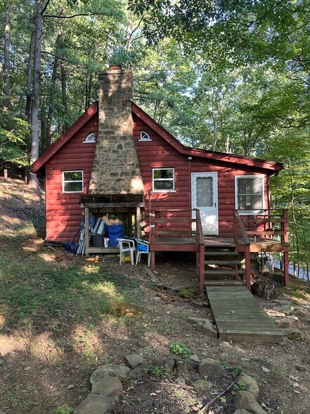 Building Photo - 188 Thompson Run Rd