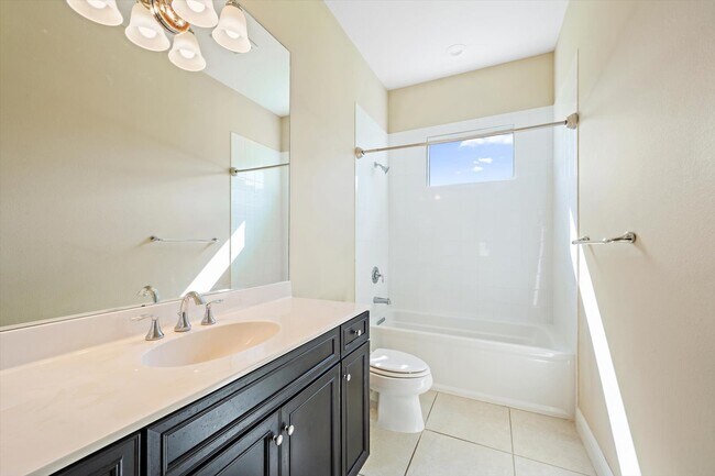 Building Photo - 1037 River Wind Cir