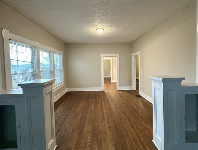 Building Photo - 2223 28th St N