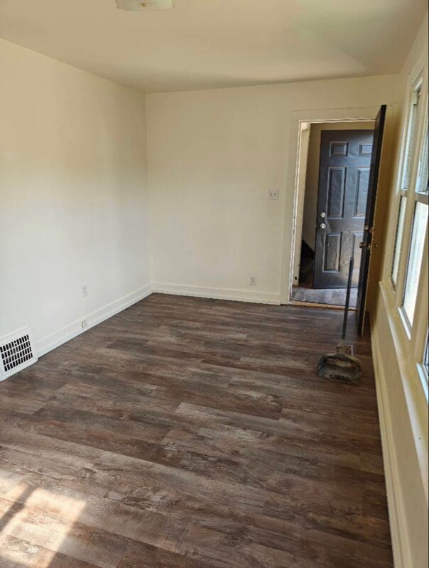 Building Photo - 50 Orchard