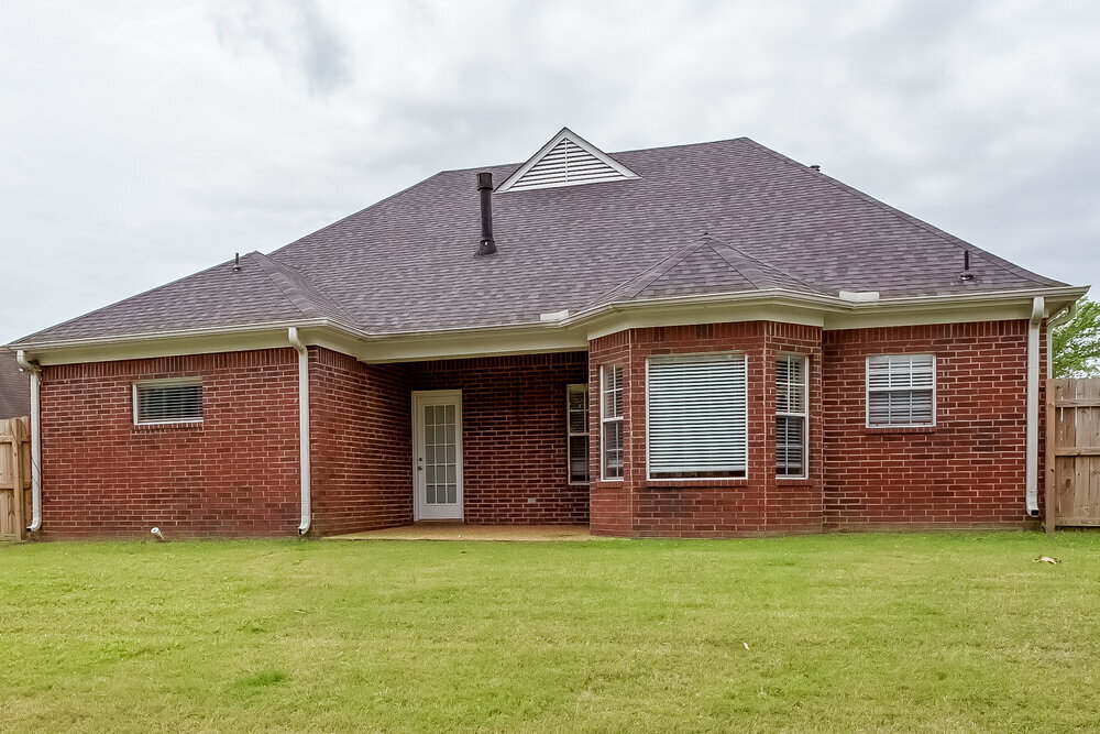 Building Photo - 9186 Tahoe Dr