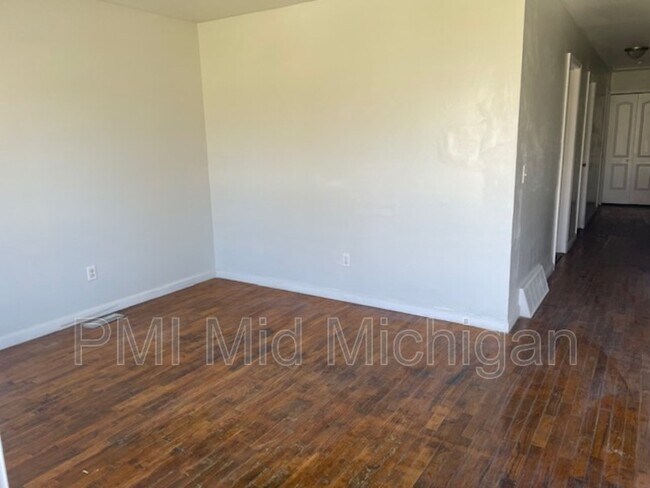 Building Photo - 4515 Baldwin Blvd