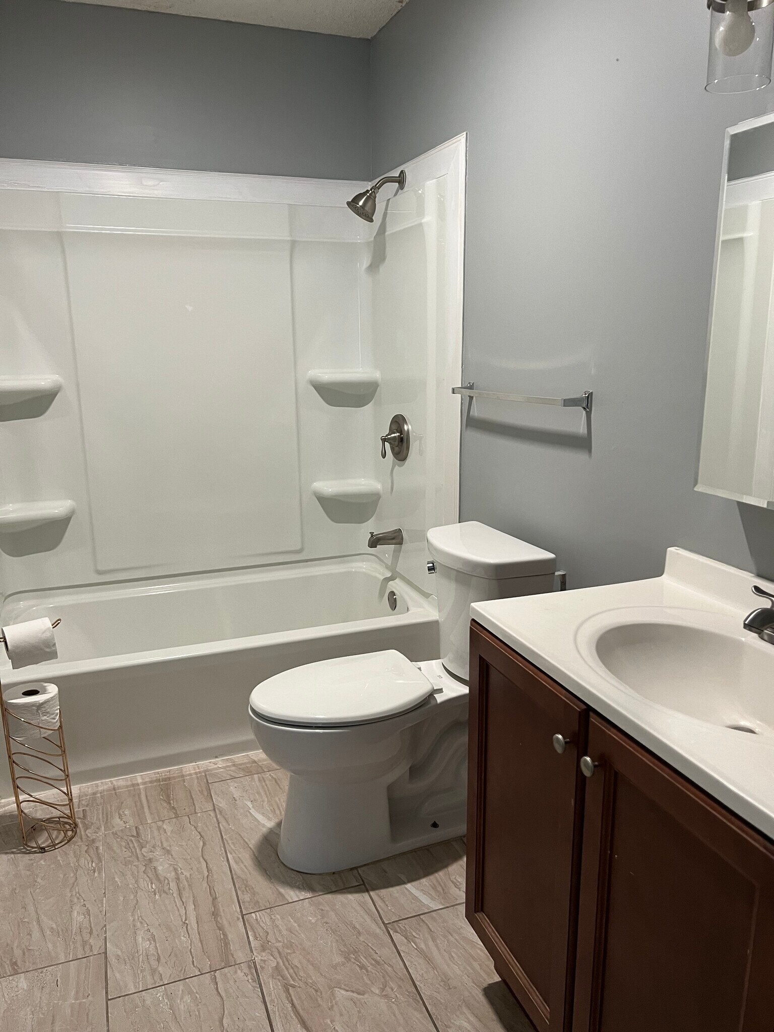 Building Photo - 280 Myrtle Greens Dr