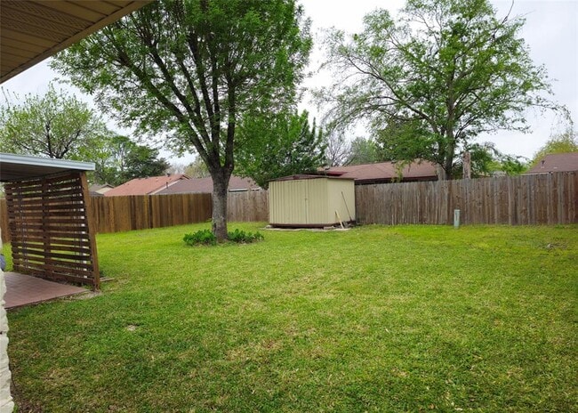 Building Photo - 7618 Deadwood Dr