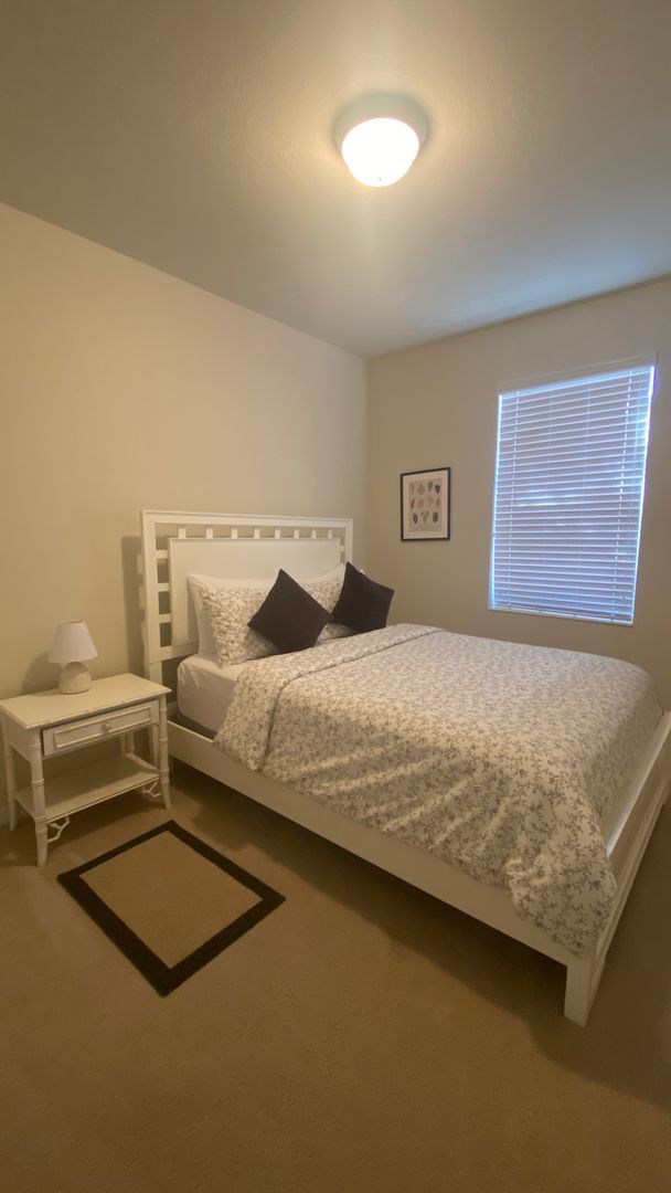 Building Photo - Prime Sarasota Seasonal Rental — Lakeside Mediterranean Gem