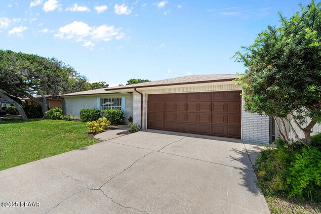 Building Photo - 80 Cindy Ln