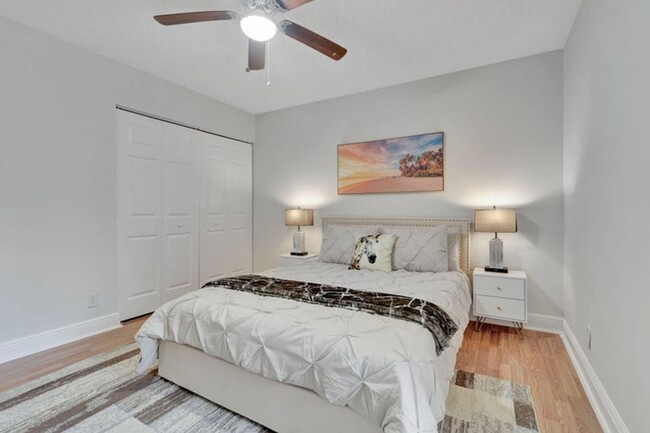 Building Photo - 12641 Westhampton Cir