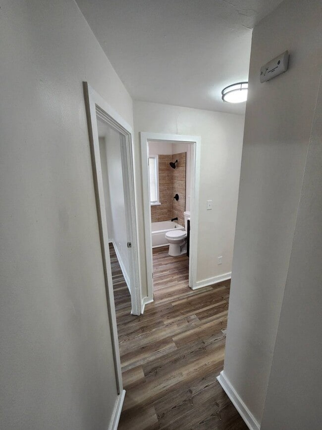 Building Photo - 2-Bedroom + Bonus Room Bungalow with Basement – Flexible Living Space