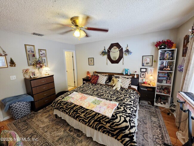 Building Photo - 5671 Ellis Trace Dr