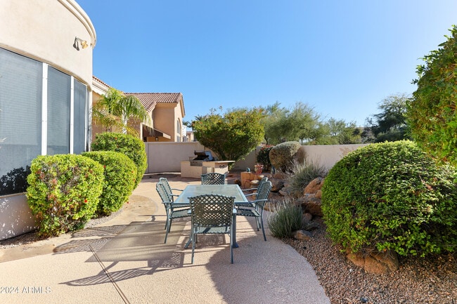 Building Photo - 11811 E Terra Dr