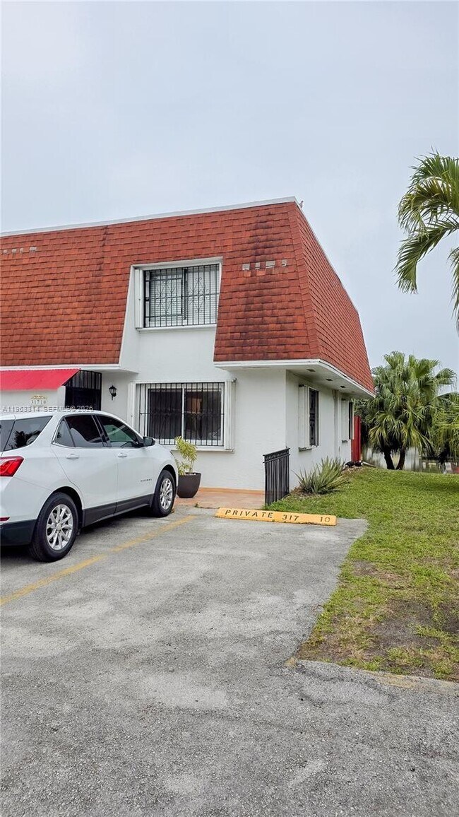 Building Photo - 317 NW 109th Ave