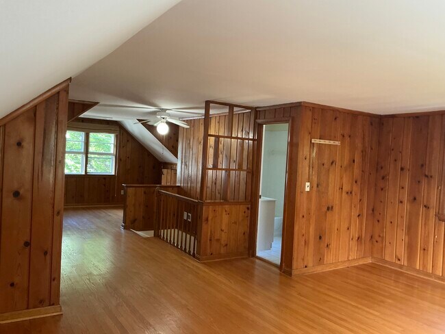 Building Photo - 6115 Temple St