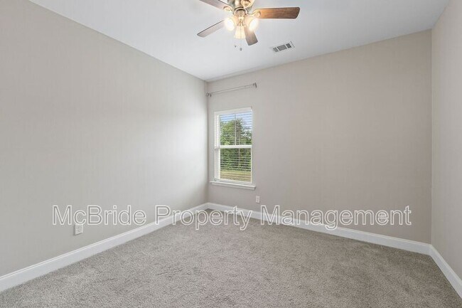 Building Photo - 1140 George W Crawford Dr
