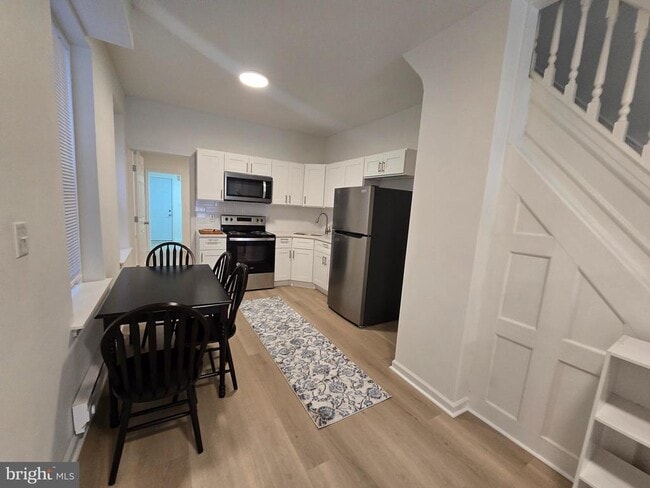 Building Photo - 1523 N 30th St