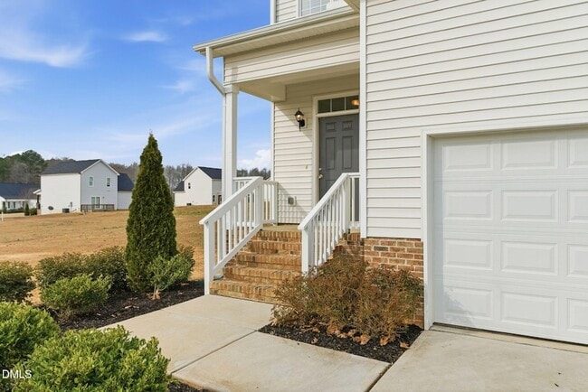 Building Photo - 48 Weathervane Dr.