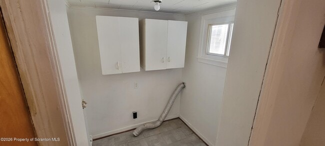 Building Photo - 805 Monroe Ave