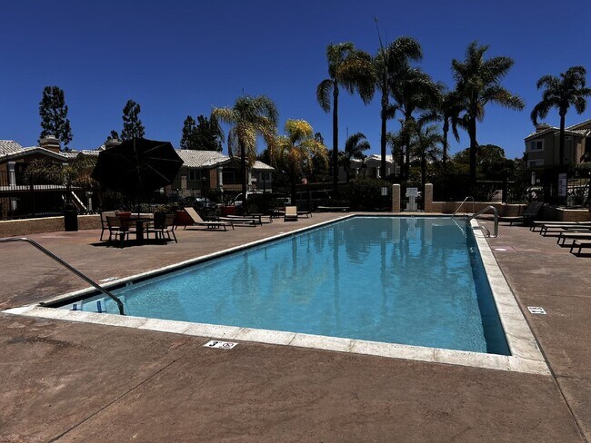 Building Photo - 6991 Ballena Way