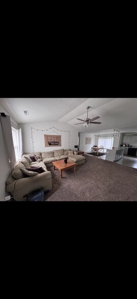 Building Photo - 135 Bald Cypress Ct
