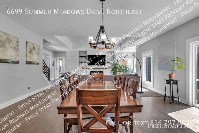 Building Photo - 6699 Summer Meadows Dr NE