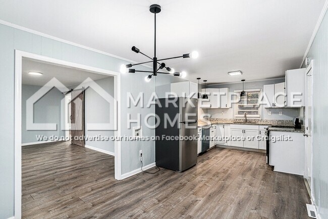 Building Photo - 9206 Blackwell St