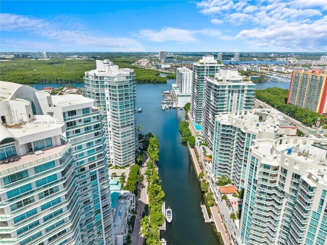 Building Photo - 250 Sunny Isles Blvd