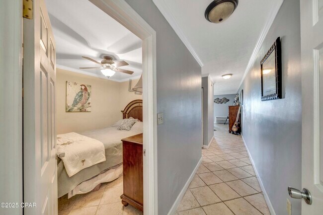 Building Photo - 5505 Sun Harbor Rd