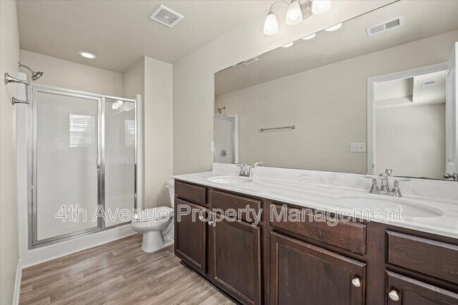 Building Photo - 3411 Abbey Wy