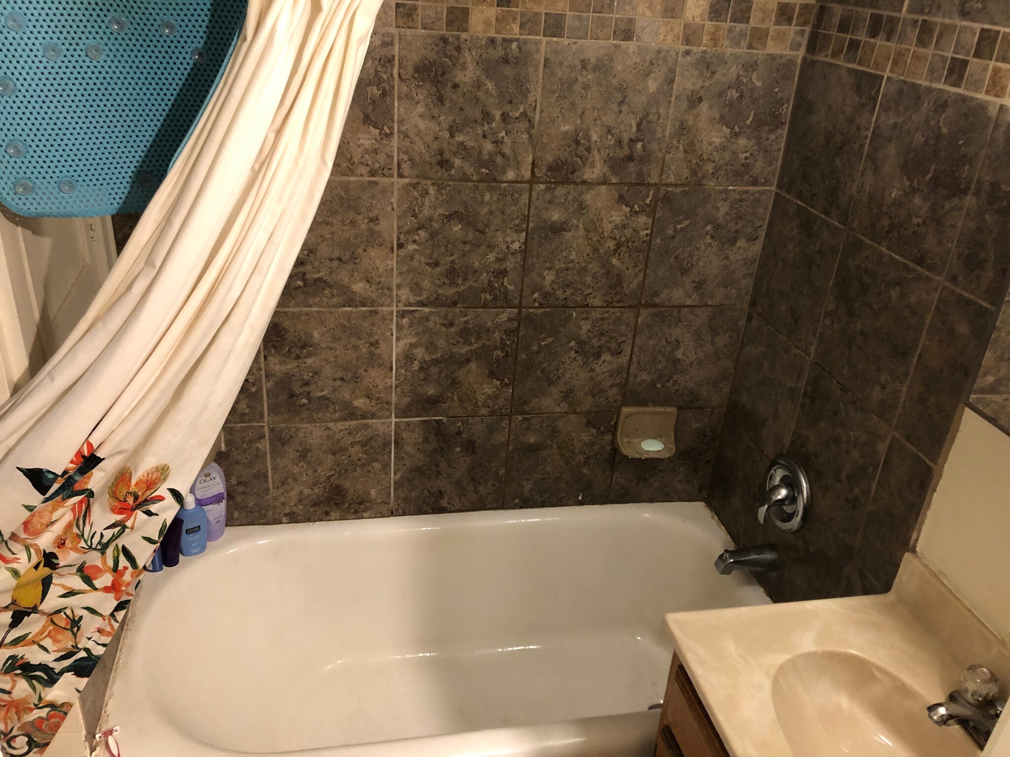 Building Photo - 505 S 4th St