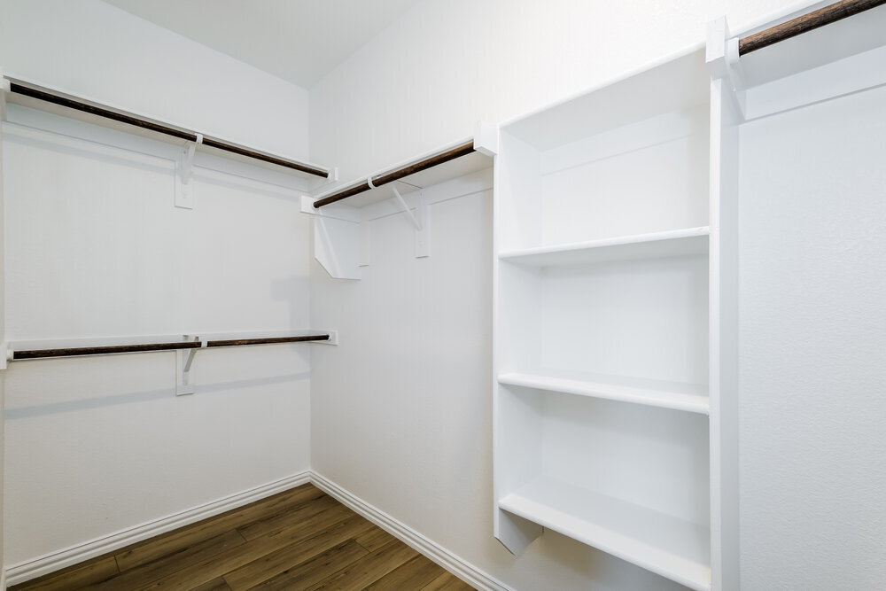 Building Photo - 1114 Daffodil St