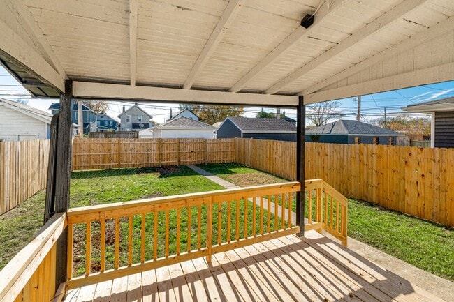 Building Photo - Charming 2-Story Home with Modern Updates ...