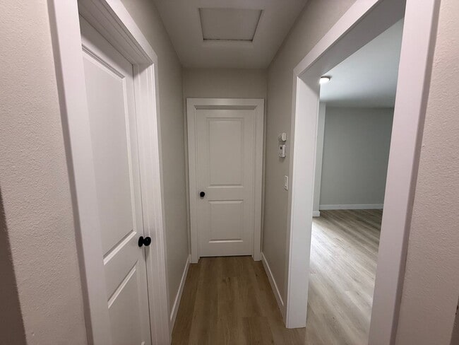 Building Photo - Newly remodeled 3 bedroom 2 bath