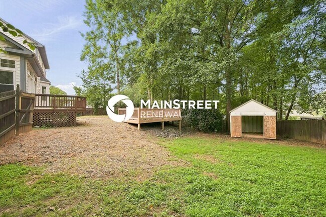 Building Photo - 4 Bedroom Pet-Friendly Home in Mooresville, NC with Main Street Renewal