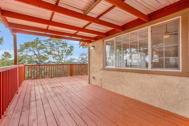 Building Photo - REMARKABLE VIEWS...LOTS OF PRIVACY IN YOUR OWN LITTLE WORLD..