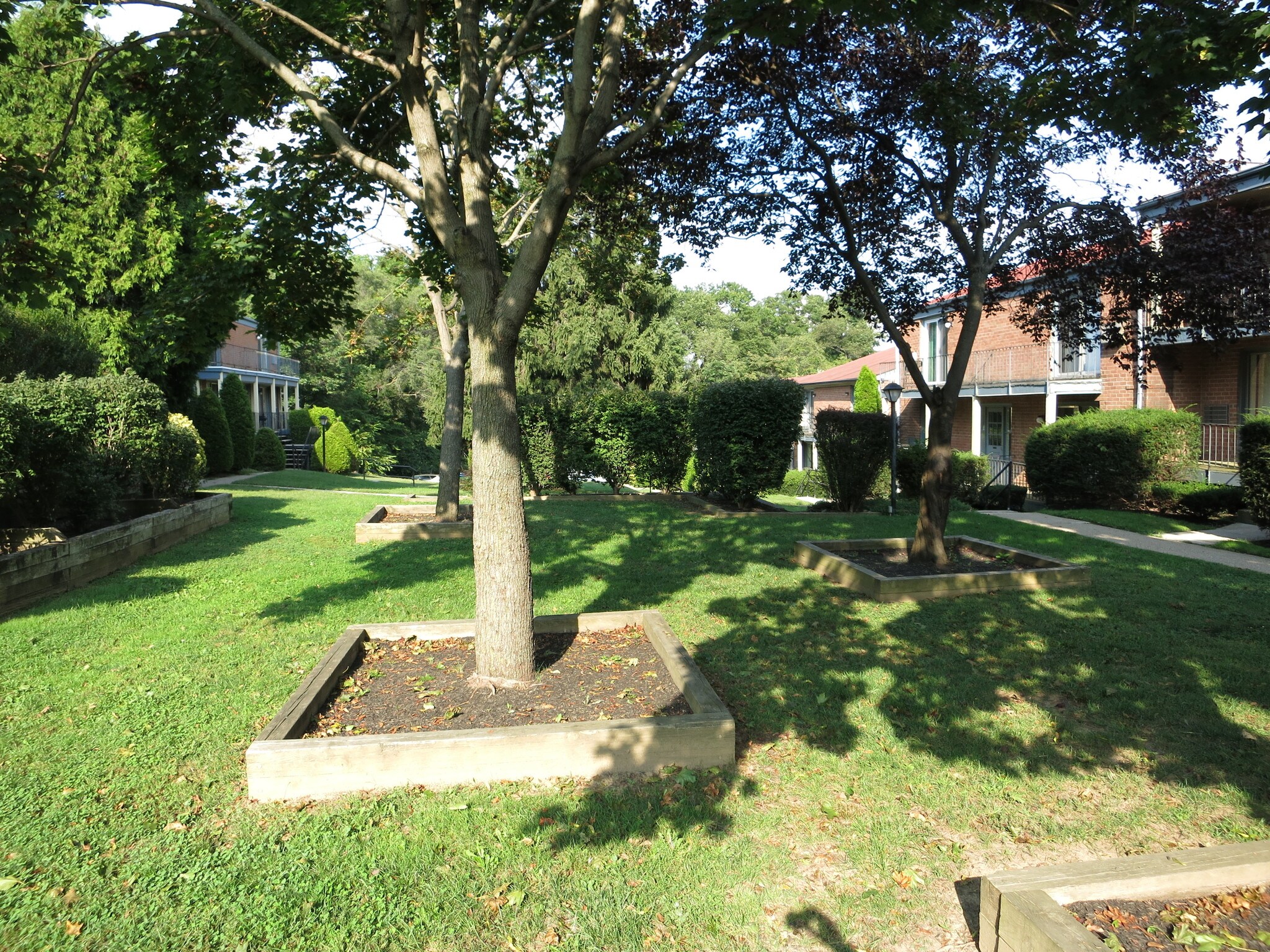 Spring Village Apartments 601 Poplar St Sharon Hill PA 19079