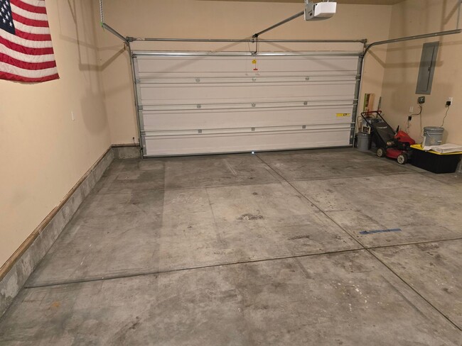 Building Photo - 3 bed 2 bath Single  Home for Rent in Gran...