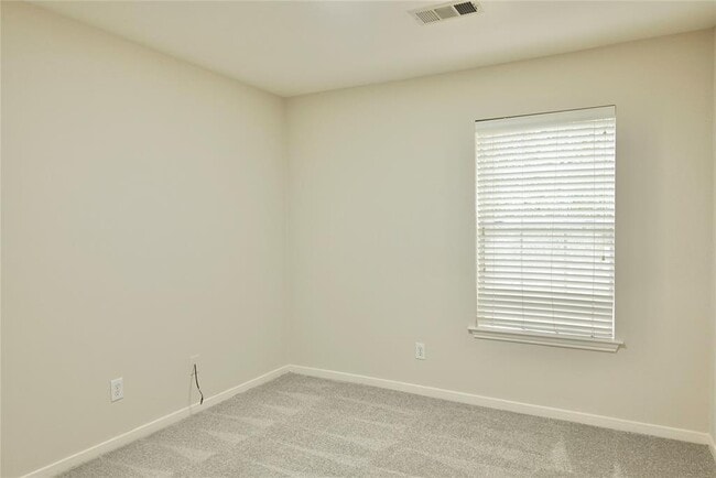 Building Photo - 23902 Spring Way Dr