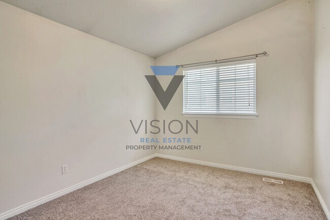Building Photo - 1482 E 1280 S