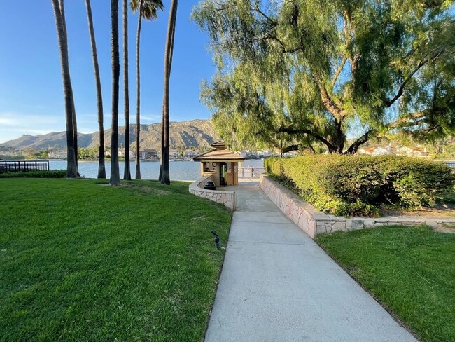 Building Photo - Comfortable 3-Bedroom Home in Moreno Valle...
