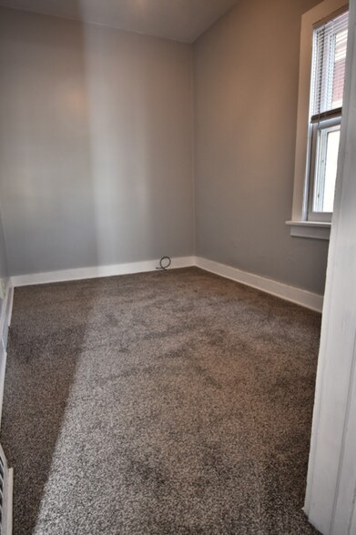 Building Photo - 1426 Johnson St