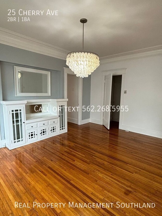 Move-in Special! Beautiful 2 Bedroom 1 Bat - 25 Cherry Ave Long 