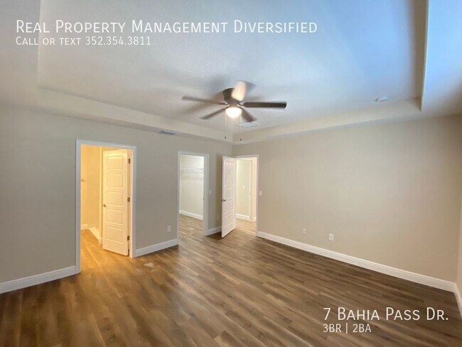 Building Photo - 7 Bahia Pass Dr