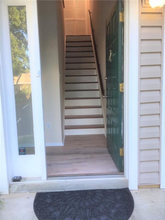 Building Photo - 408 Wynnes Ridge Cir SE