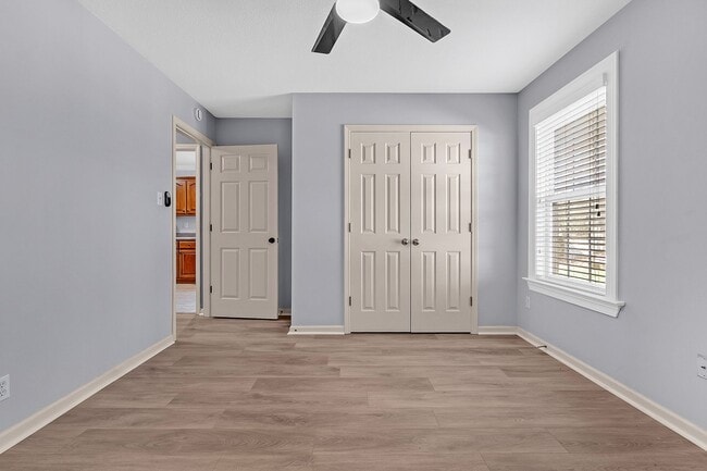 Building Photo - Charming Arlington Home with Modern Upgrades