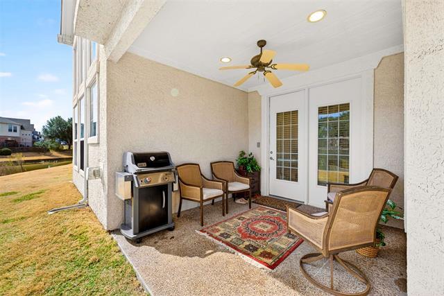 Building Photo - 4440 Jardin St