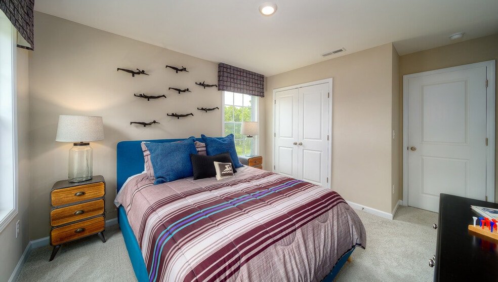 Building Photo - 6101 Treehouse Dr