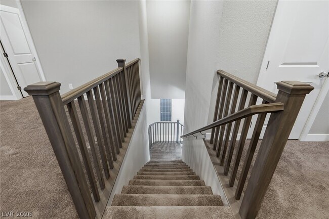 Building Photo - 11 Flora Sagio Ave