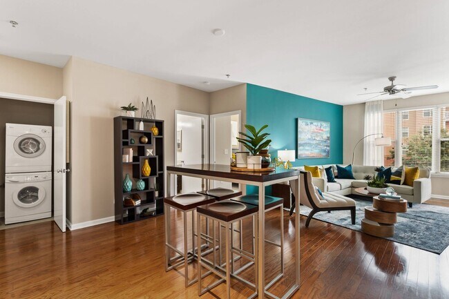 Hardwood floors and modern appliances - AMLI Lindbergh