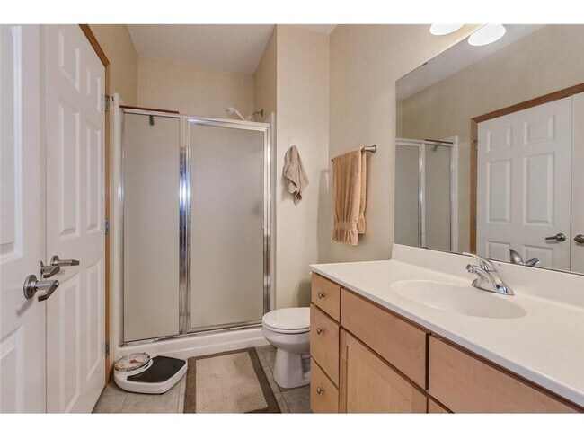 Building Photo - 2100 Old School Rd