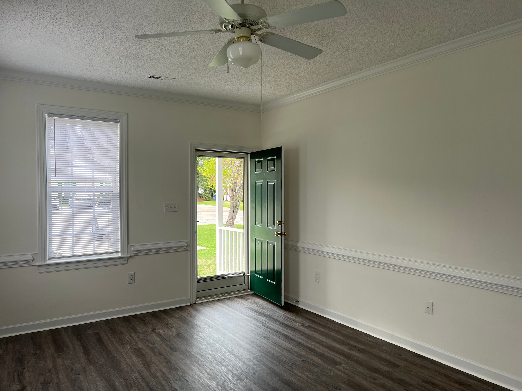 Building Photo - 3321 Whitlock Dr N